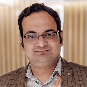 Mentor Dr. Vaibhav Kumar